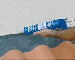Veda calha cola plastico Veda calha cola plastico